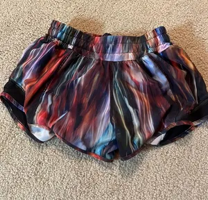 Lululemon Shorts thumbnail 1