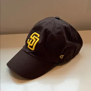 MLB San Diego Padres Black Hat with Yellow SD Logo thumbnail 3