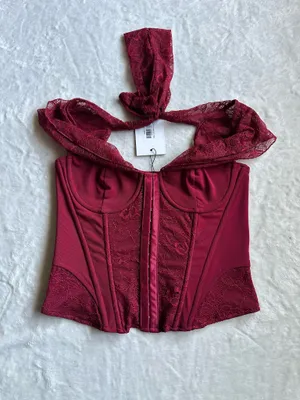 Outcast Clothing Philippa Top Deep Red thumbnail 4