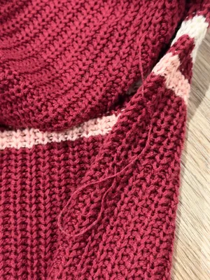 American Eagle sweater thumbnail 5