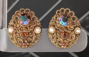 Vintage Clip On Earrings Stunning & Elegant Brassy Tone/Dark Gold Tone thumbnail 1