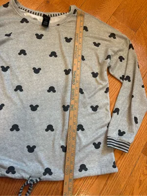 Disney Mickey Mouse Allover Print Gray Oversized Cozy Pullover Top Medium thumbnail 4