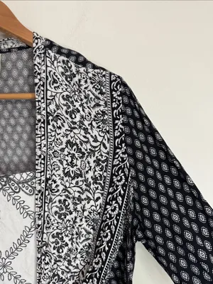 Fig and Flower Layered Boho Mixed Print Tie-Front Bell Long Sleeve Blouse size L thumbnail 4