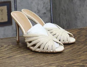 NWT Steve Madden Beaded Stiletto Heel Peep Toe Dress Sandals Ivory Off White 7M thumbnail 1
