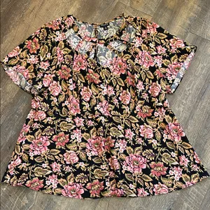 Torrid Top Womens Peplum Crepe Cage Front Floral Short Sleeve Multicolor 2‎ thumbnail 1