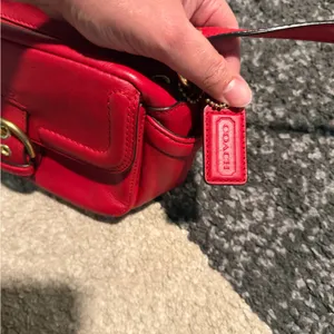 Coach Scarlet Leather Crossbody Bag thumbnail 5