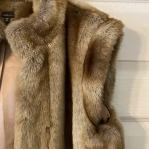 Madison size XL beautiful and so soft jacket /vest long 25” bust 36/38” thumbnail 3