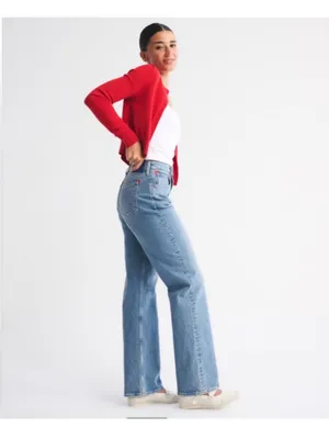 Abercrombie & FitchHigh Rise 90s Relaxed Heart Embroidered Jeans Size 25 Short thumbnail 3