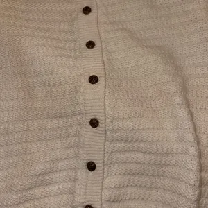 NWT Vintage Christina Cream Knit Cardigan Size Medium thumbnail 4