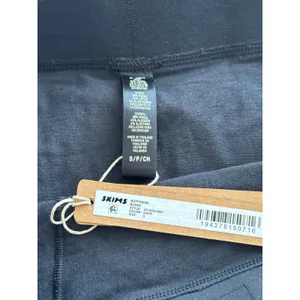 Skims Boyfriend Boxer Onyx Size Small thumbnail 8