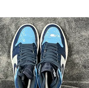 Nike Air Jordan 1 Retro High OG UNC Patent Blue Chill CD0461-401 Youth 6.5Y (Women 8) thumbnail 5