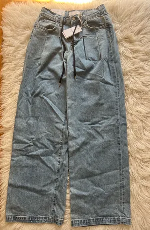 Vici jeans thumbnail 2
