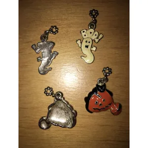 Bundle 2 Vintage Halloween Earrings Ghosts & Pumpkins Craft Project No Backings thumbnail 4