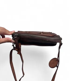 Harbour 2nd Tan brown German Leather Crossbody Bag thumbnail 4