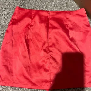 Superdown Revolve Thea Mini Skort Size Small Lined Satin Hot Pink‎ Skirt xs thumbnail 10