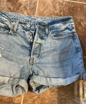 Old Navy OG Straight Jean Shorts thumbnail 2