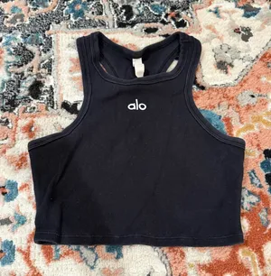 Alo Tank Yoga thumbnail 1