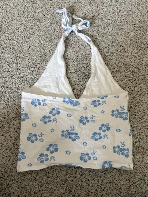 Hollister Halter Top thumbnail 2