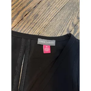 Vince Camuto Women's Black Vneck Stretchy She'll Tank XS NWT thumbnail 7