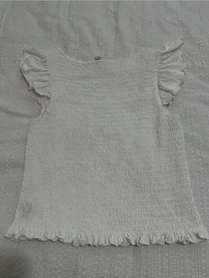 Old Navy White Smocked Square Neck Ruffle Sleeve Top Sz L Feminine thumbnail 3