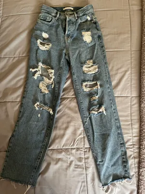 PacSun High Rise Ripped Jeans thumbnail 2
