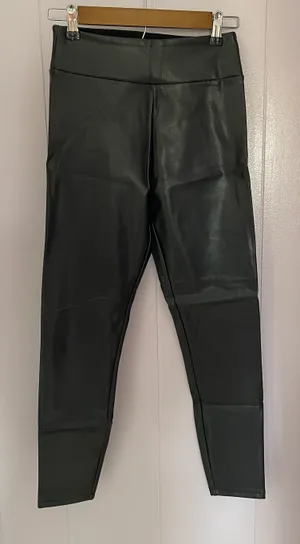 Abercrombie Vegan Leather Leggings thumbnail 2