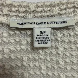 American Eagle Short Sleeve Sweater Cream Crochet Lace Boho Coastal Casual Small thumbnail 4