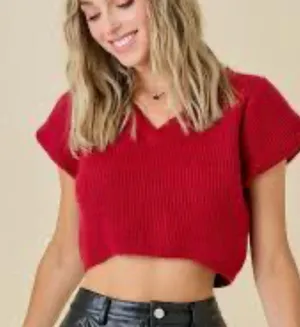 Day + Moon: V-Neck Sweater Cropped Top with Cap‎ Sleeves Annabelle Red NWT thumbnail 2
