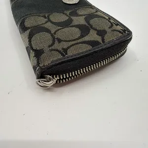 Coach Signature C Zip Around Black Canvas Leather Wallet thumbnail 2
