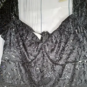David's Bridal Short Sleeve Illusion Lace Tiered Ruffle Black Homecoming Dress thumbnail 2