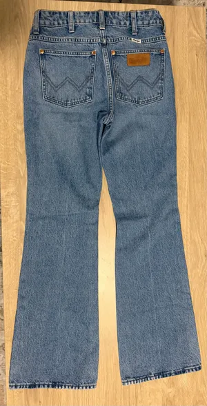 Wrangler Westward 626 High-Rise Bootcut Jeans thumbnail 5