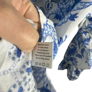 Roller Rabbit Women’s Amanda Printed Loungewear Top in Blue/White Size M thumbnail 10