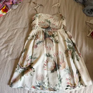 Express Floral Sundress Mini Spaghetti Strap thumbnail 1