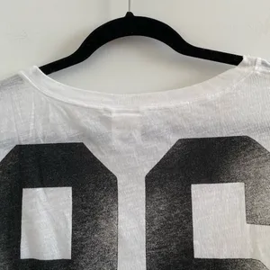 Victoria's Secret Pink White & Black Graphic Tee Size L New Without Tag thumbnail 8