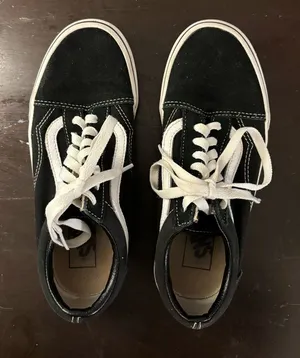 Black lace up old school vans tennis shoes-size 7.5 thumbnail 1