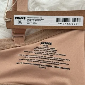 Skims Smoothing Intimates Strapless Bra Clay Size 32DDD thumbnail 8