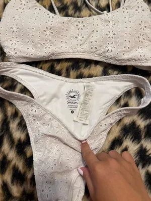Hollister Bikini Set thumbnail 2