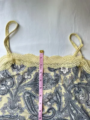 Ann Taylor tank top in excellent condition Size L thumbnail 10
