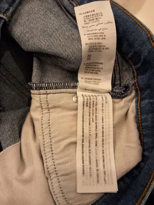 Abercrombie & Fitch The Skinny High Rise Size 28/6 Ripped Womens Jeans thumbnail 6