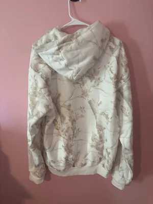 Comfrt Hoodie thumbnail 3
