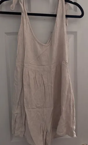 Princess Polly romper thumbnail 1