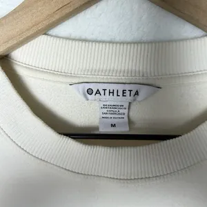 Athleta Triumph Hybrid Crewneck Sweatshirt Magnolia White Cream Women's size M thumbnail 5