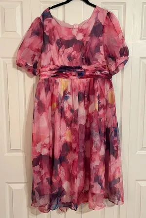 Flycurvy Plus Size Wedding Guest Fuchsia Chiffon midi dress thumbnail 1