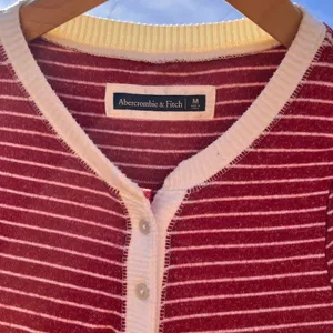 Abercrombie Red White Striped Thermal Henley Buttondown Pajamas thumbnail 5