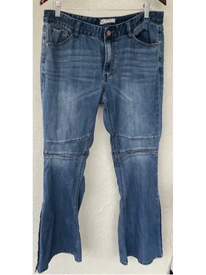 Free People Skylar Button Boho Hippie Bell Bottom Flare Jeans Size 30 Festival thumbnail 2