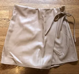 High waist faux leather wrap skort size M thumbnail 10