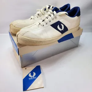 Vintage 70s Womens US 9 Fred Perry White Canvas‎ Low Trainer Shoes Sneakers Box thumbnail 1
