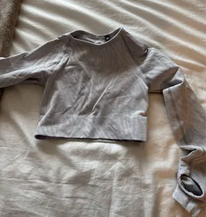 AYBL Long Sleeve Crop Top thumbnail 1