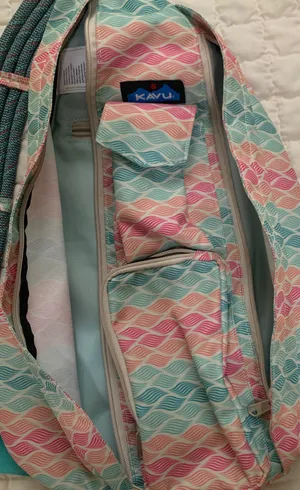 Bag thumbnail 3