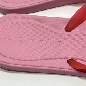 Reef Solaye Hibiscus Pink Red Flip Flop Sandals Womens 9 Beach Vacation thumbnail 4
